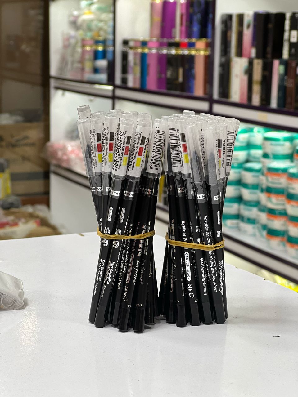 خط چشم مدادی یورن